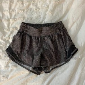 Lululemon Hotty hot shorts